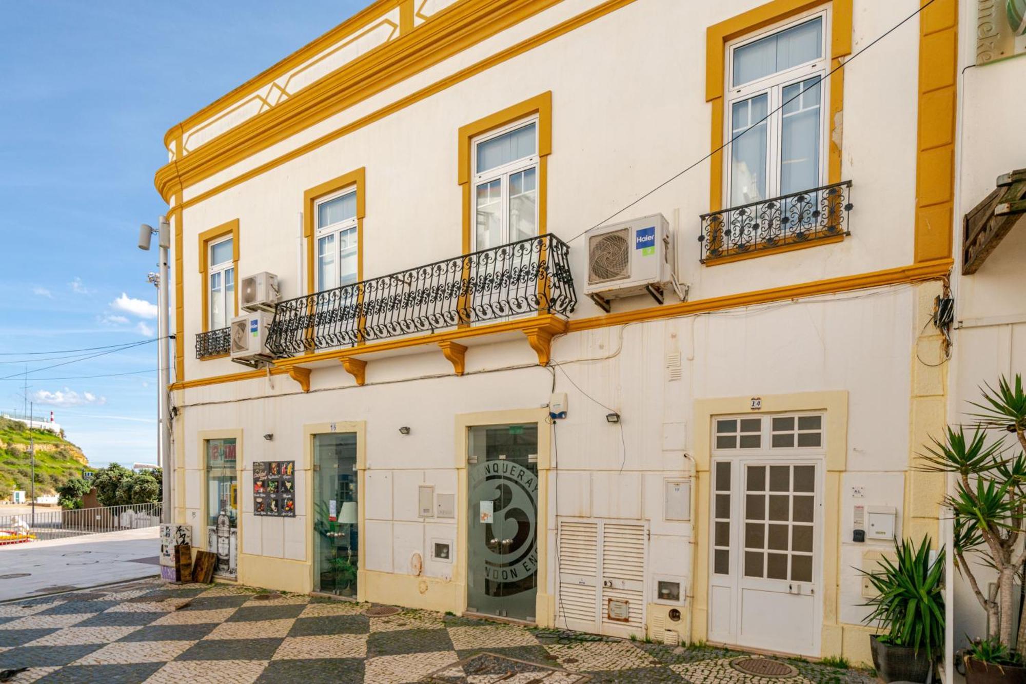 Down Town Beach House Albufeira Eksteriør billede